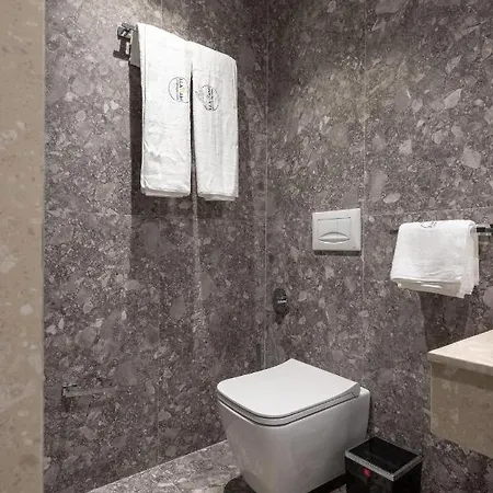 Spa & Pool - Studio Apartments 365 Tirana Exterior photo