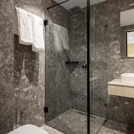 Spa & Pool - Studio Apartments 365 Tirana Exterior photo