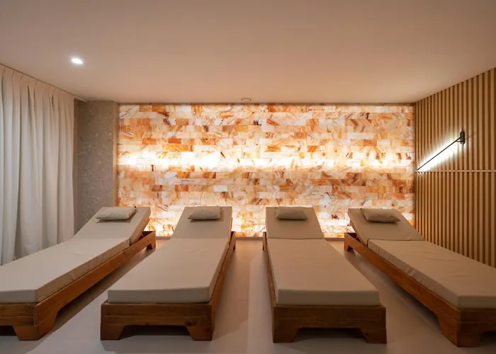 Spa & Pool - Studio Apartments 365