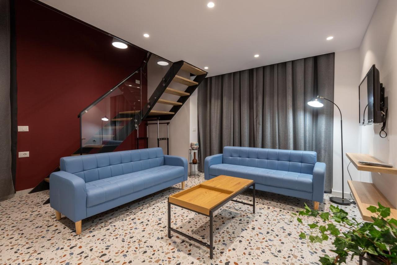 & Pool - 365 Appartement