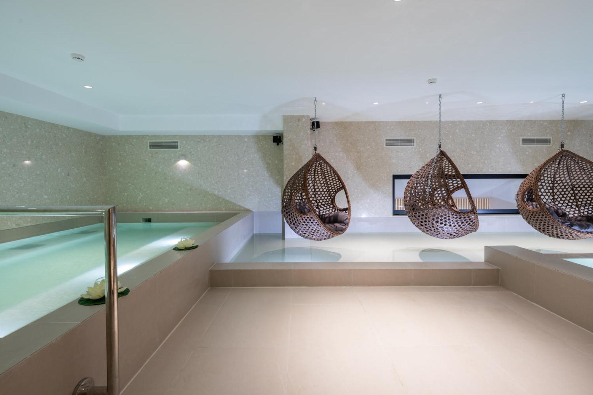 & Pool - 365 Appartement